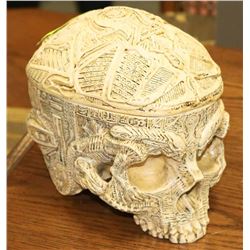 CARVED CREATURE TREASURE SKULL, TOP REMOVES
