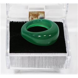 JADE RING - APPROXIMATE SIZE 8