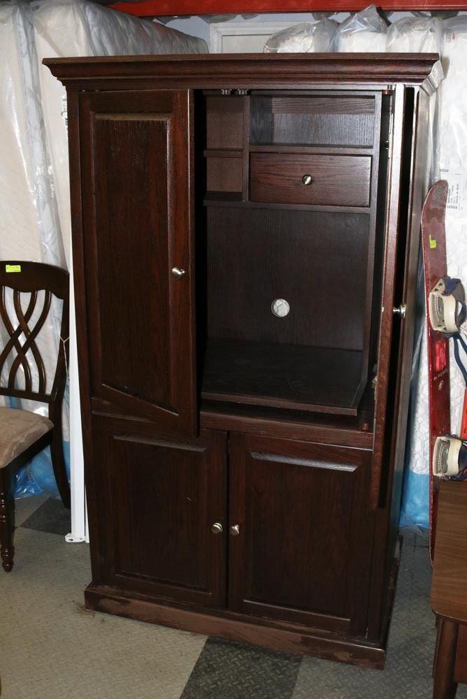 SOLID OAK ARMOIRE