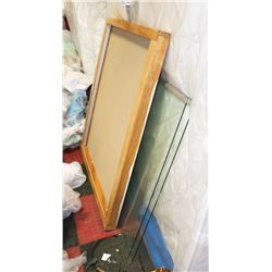 WALL HANGING DISPLAY CASE