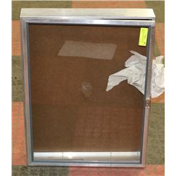 TABLE TOP ALUMINUM GLASS DISPLAY