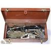 Image 1 : RED METAL LOCKABLE TOOL BOX WITH CONTENTS OF