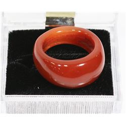 CARNELIAN STONE RING - APPROX SIZE 9