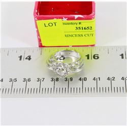 HEART PRINCESS CUT AMETHYST  RING