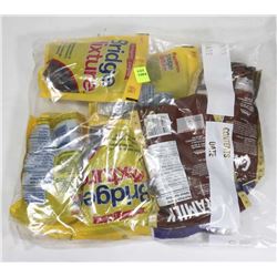 BAG OF CARAMEL AND BRIDGE MIXTURE CHOCOLATE