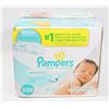 Image 1 : CASE OF 320 PAMPERS WIPES