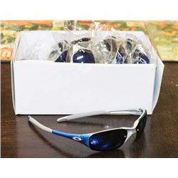 CARTON OF OAKLEY REPLICA  SILVER BLUE LENSE