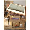Image 1 : ESTATE PALLET OF ANTIQUES AND COLLECTIBLES