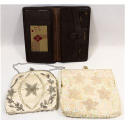 BOX OF VINTAGE CHANGE PURSES