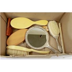BOX OF VINTAGE VANITY ACCESSORIES