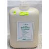 Image 1 : LARGE JUG OF ANTI-SPATTER COMPOUND-K-16300