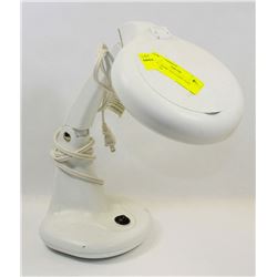 OFFICE / DESK TOP LIGHT AND MAGNIFIER