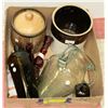 Image 1 : BOX WITH ASSORTED VINTAGE BOTTLES, VASE AND CROCKS