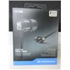 Image 2 : New Sennheiser In Ear Headphones CX 3.00