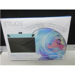 Wacom Art Creative Pen & Touch Tablet blue Medium Model# CTH690AB
