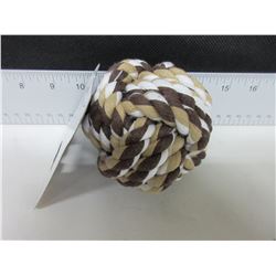 Presents for your pet / New Braided Rope Pet Balls assorted colors as they come