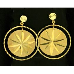 Round Star Design Dangle Earrings in 14k Yellow Gold