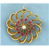 Image 1 : Vintage Ruby and Pearl Pinwheel Pin/Pendant in 14K Yellow Gold