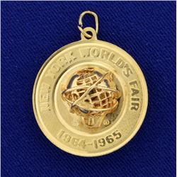 1964 New York World's Fair Pendant in 14K Yellow Gold