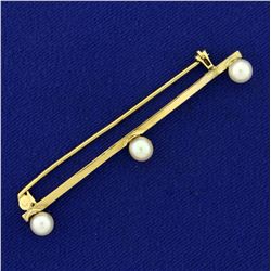 Vintage Three Akoya Pearl Pin in 14K Yellow Gold
