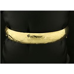 Etched Bangle Bracelet with Floral Design in K Yellow Gold