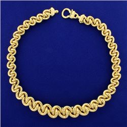 Italian Made Large Tapering Twisted Loop Link Neck Chain in 14K Yellow Gold