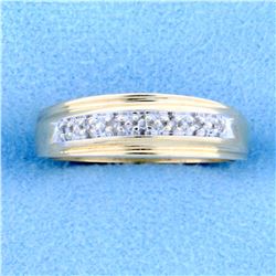 Diamond Wedding Band Ring in 10K Yellow Gold