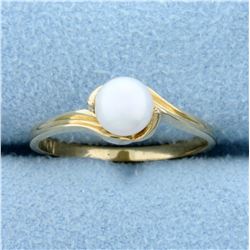 5.6mm Cultured Pearl Solitaire Ring in 10K Yellow Gold