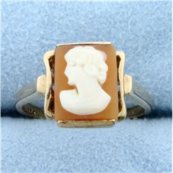 Vintage Cameo Ring in 10K Yellow Gold