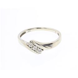 Vintage 10K Gold & Diamond Ring