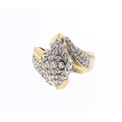 Vintage 14K Gold & Diamonds Ring