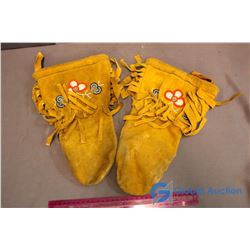 Pair of Beaded Leather Mitts