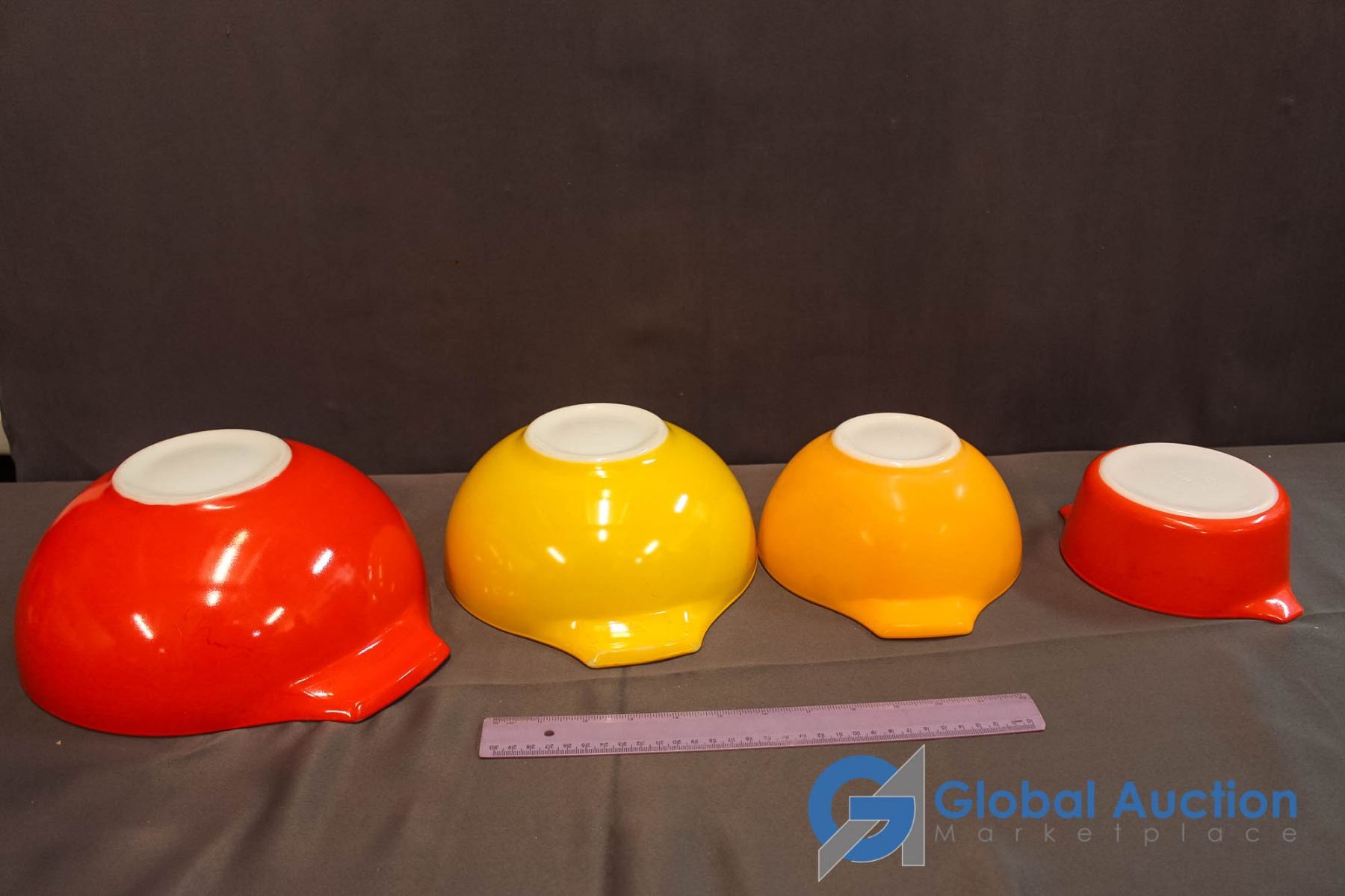 Set of 4 Vintage Pyrex Bowls (Red, Yellow & Orange Nesting Set, 1 extra ...