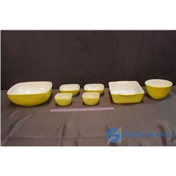 Large Lot of Assorted Yellow Pyrex Dishware (7)