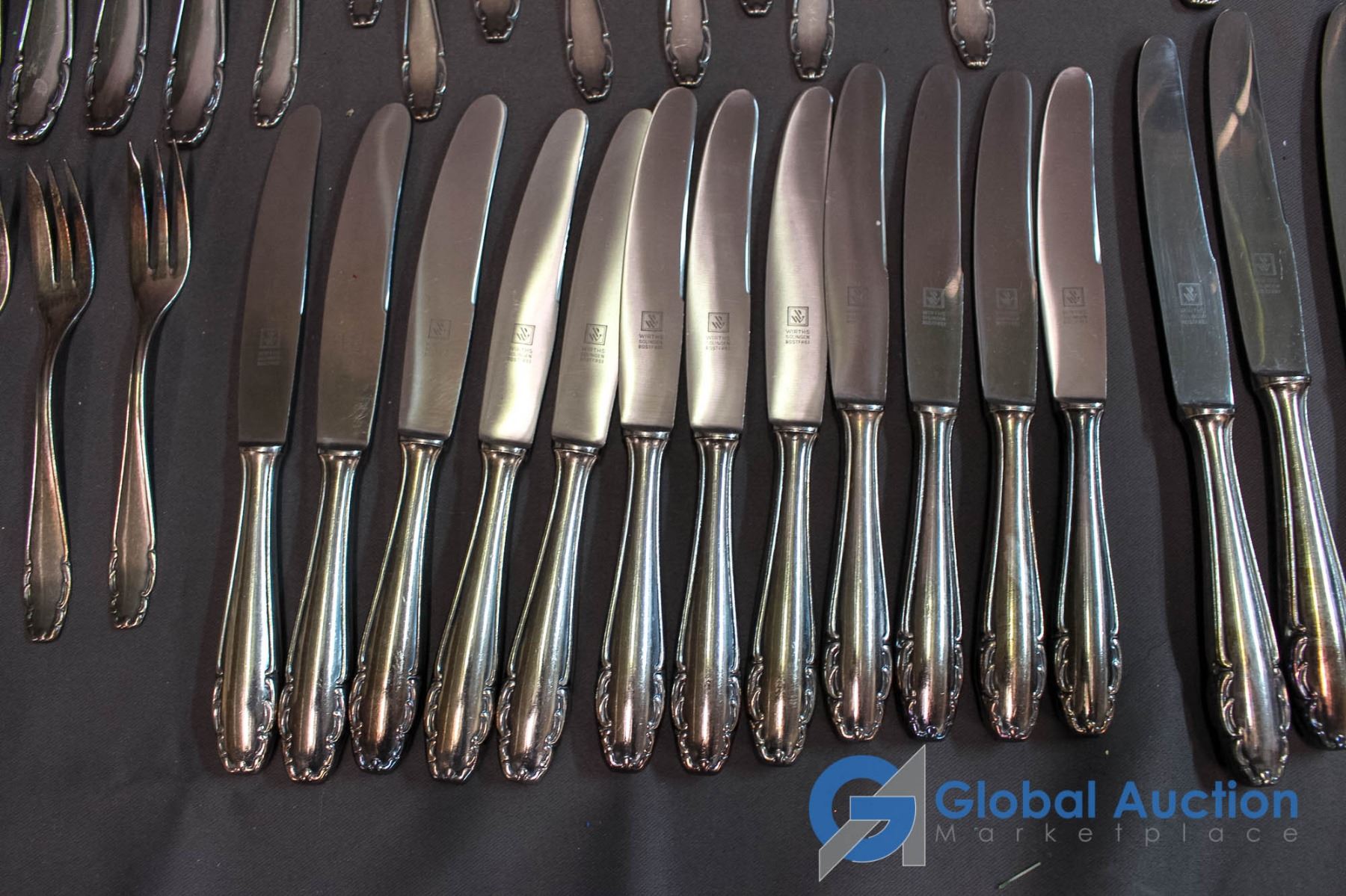 Wirths Solingen Rostfrei Silver Cutlery Set Service for 12 1 Dessert