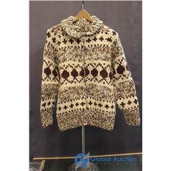 Ladies Medium Zippered Sweater