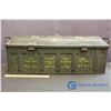 Image 4 : 1944 WWII Ammunition Box w/Handles