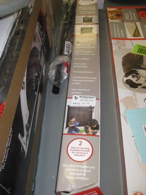 bily retractable baby gate