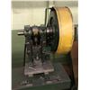 Image 1 : (3) B2 ALVA-ALLEN 2 Ton Bench Presses On Common Table