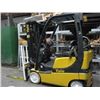 Image 1 : YALE Veracitor 3V 2600 Lbs. Cap. Solid Tire Triple Mast Propane Fork Lift Truck