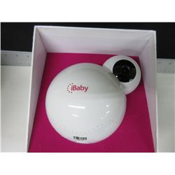New I Baby Monitor comes with 2 wall mount kits / clear night vision