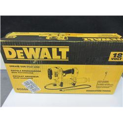 New DeWalt 18v Grease Gun Model# DCGG570B / Tool Only