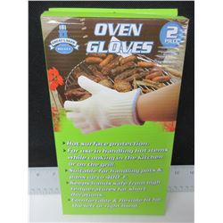 New Pair Ov Gloves a must have  for BBQ / Kitchen or Camping