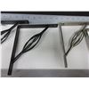 Image 2 : 2 sets of Shelf Brackets 7" x 8"