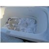 Image 2 : 60" FIBERGLASS BATH TUB - NEW