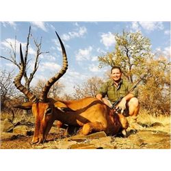 NAMIBIA - 10 DAY SAFARI FOR 4 INCLUDING ETOSHA NATIONAL PARK TOUR