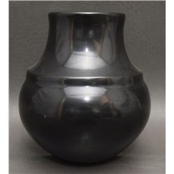 SANTA CLARA POTTERY VASE ( TINA GARCIA )