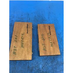 (2) LOT OF BROWN & SHARPE MICROMETER *SEE PICS FOR DETAILS*