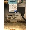 Image 7 : UNIST 25014-Y PRECISION LUBRICATOR