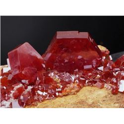 Natural VANADINITE - lustrous Crystals on Matrix